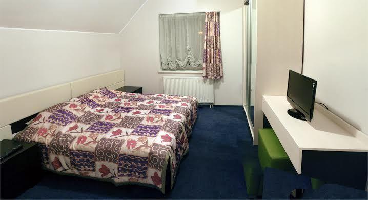 Luka Hotel Marijampolė Eksteriør billede